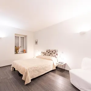 Bed & Breakfast Bien-bì Napoli