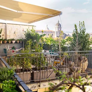 Bed & Breakfast Rooftop53 Aeroporto di Catania Fontana Rossa