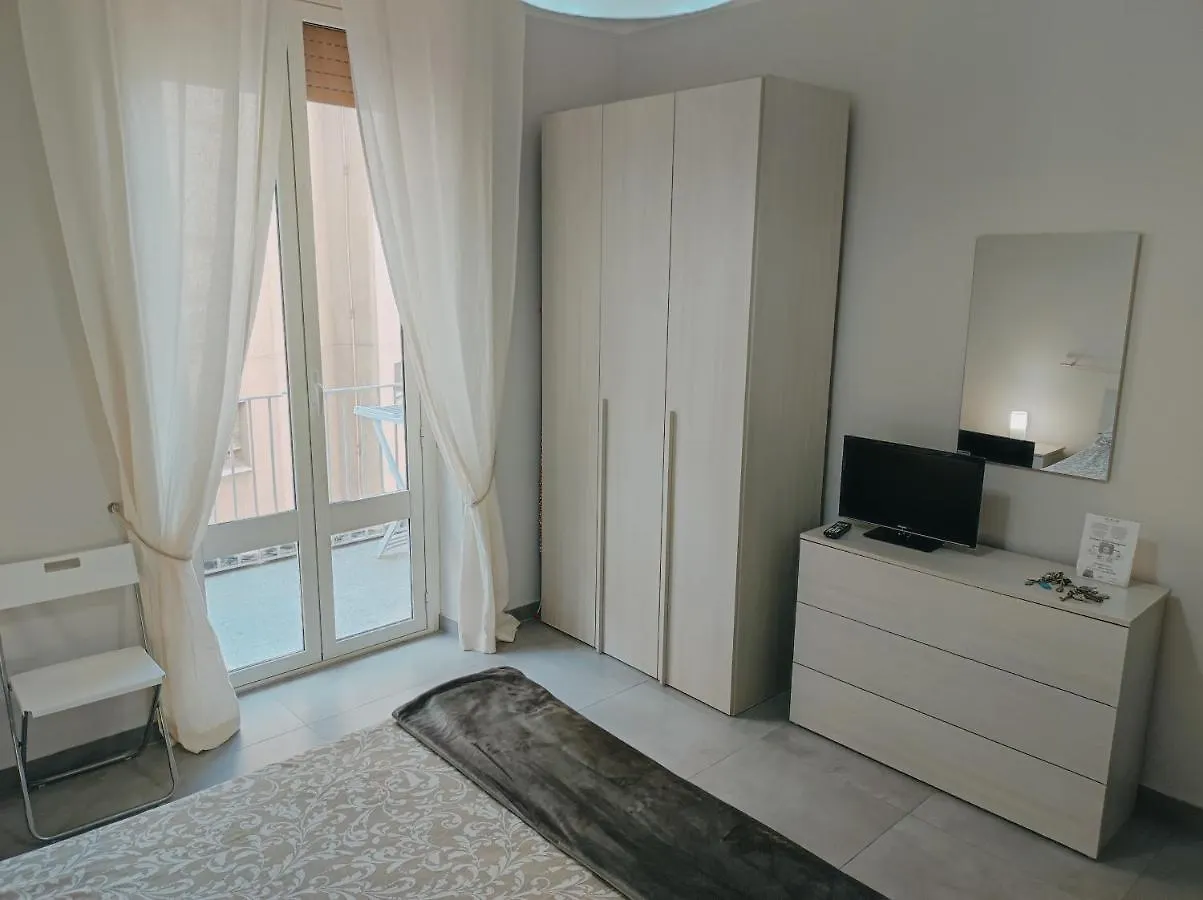 ** Affittacamere Hotel Palermo Relax Italia